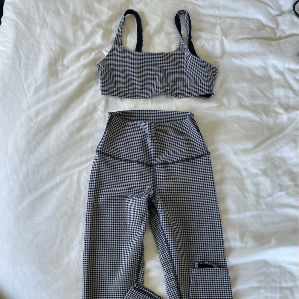 Gingham alo yoga set